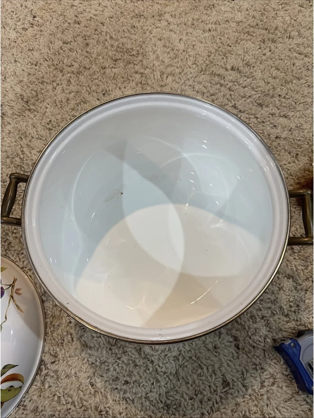 Enamel Dutch oVen by TableTops